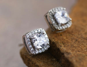 Dainty Square Studs Earrings