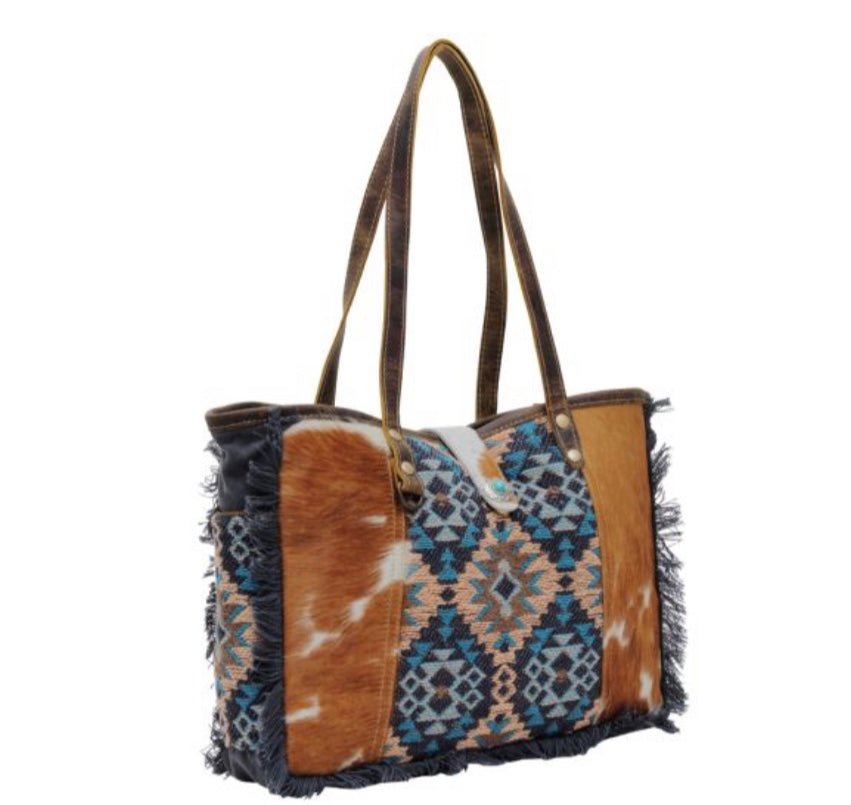 Myra Vanessa Crossbody Bag Aztec