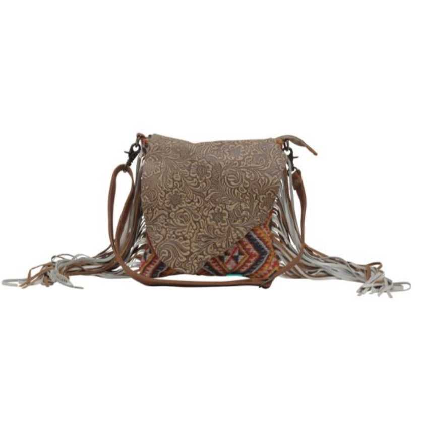 Vanessa-Myra Small Cross Conceal Body Purse